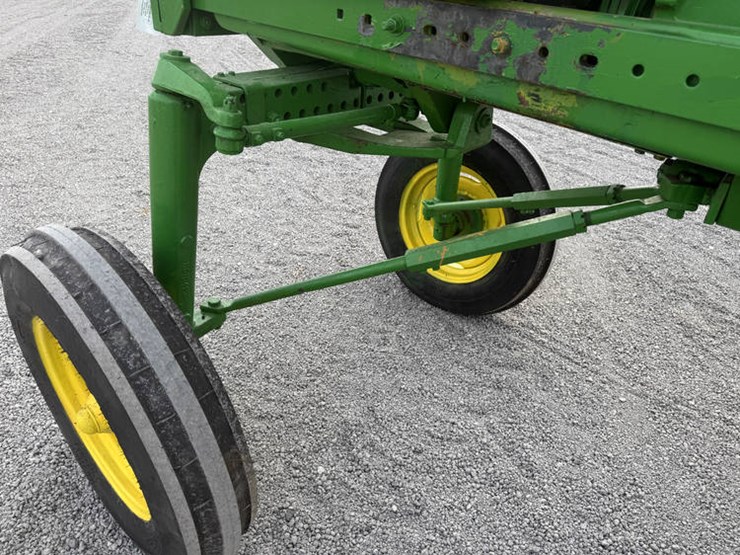 john-deere-4430-image-28