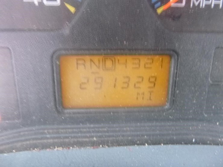 2003-international-durastar-4300-image-20