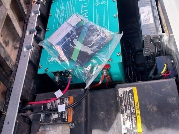 club-car-precedent-electric-golf-cart-image-8