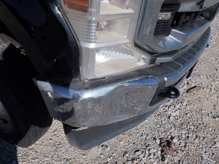 ford-f450-xl-image-4