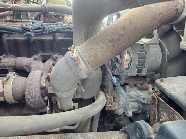 freightliner-fl60-image-42