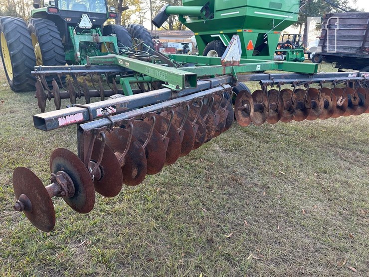 john-deere-630-image-3