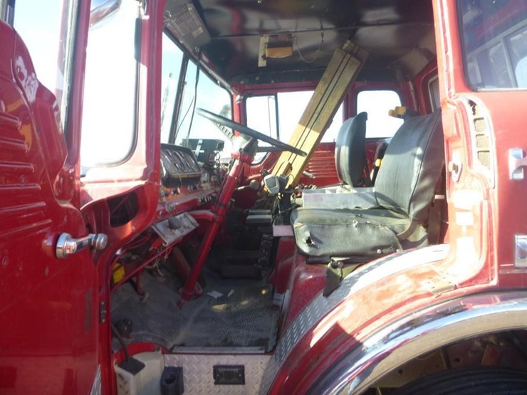 1984-ford-f8000-image-13