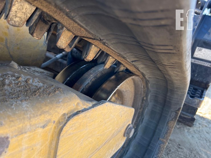 caterpillar-299d3-xe-image-15