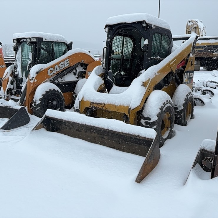 2015 CATERPILLAR 262D