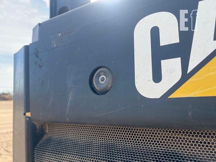 2019-caterpillar-259d-image-19