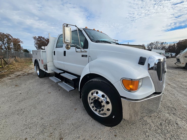 ford-f650-image-22