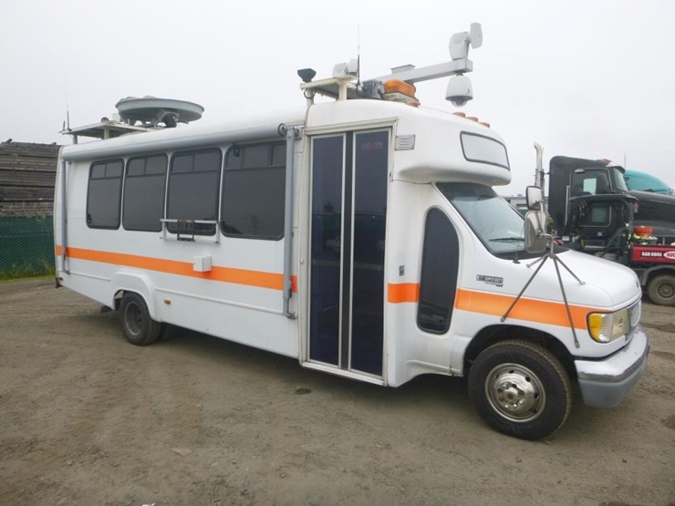 1997-ford-e450-image-2