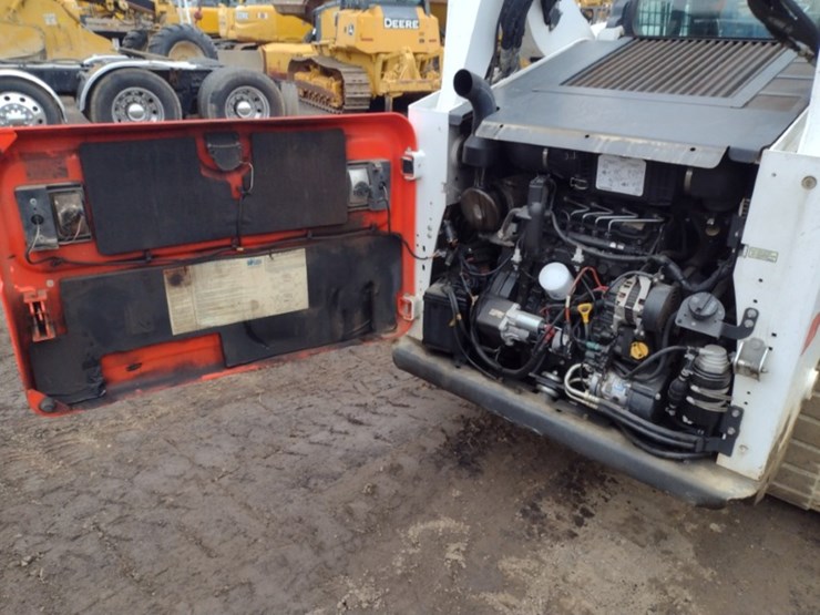 bobcat-t650-image-37