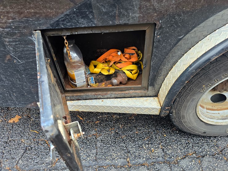 chevrolet-silverado-3500-image-44