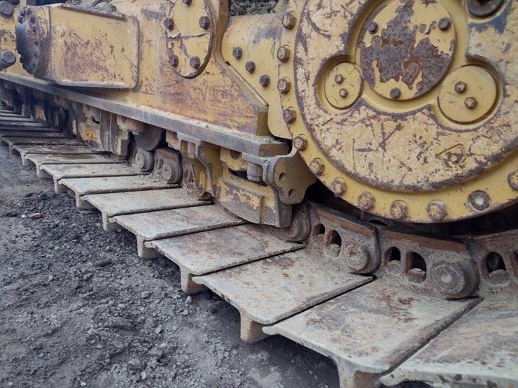 caterpillar-d7e-lgp-image-36