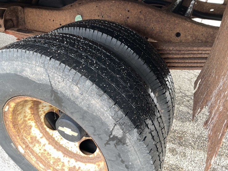 chevrolet-express-3500-image-37