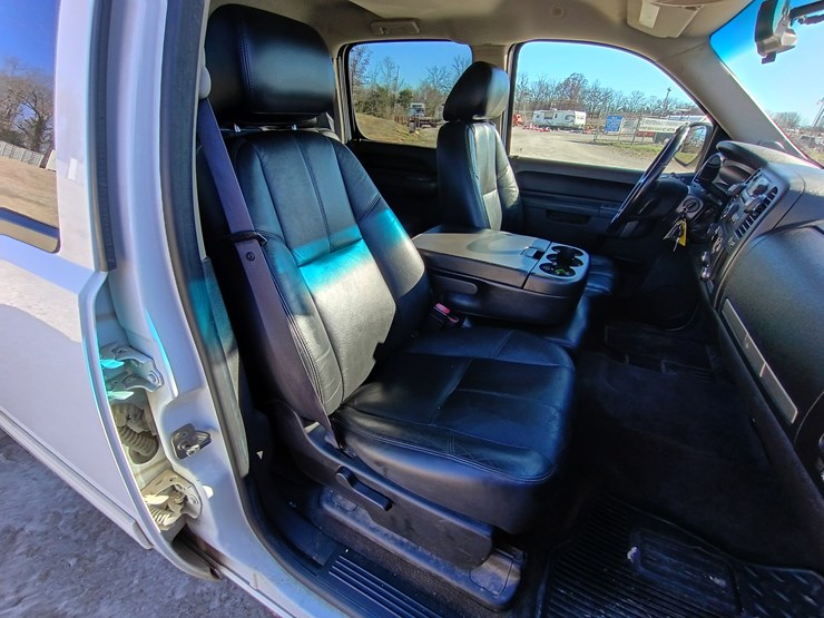 chevrolet-silverado-1500-image-37