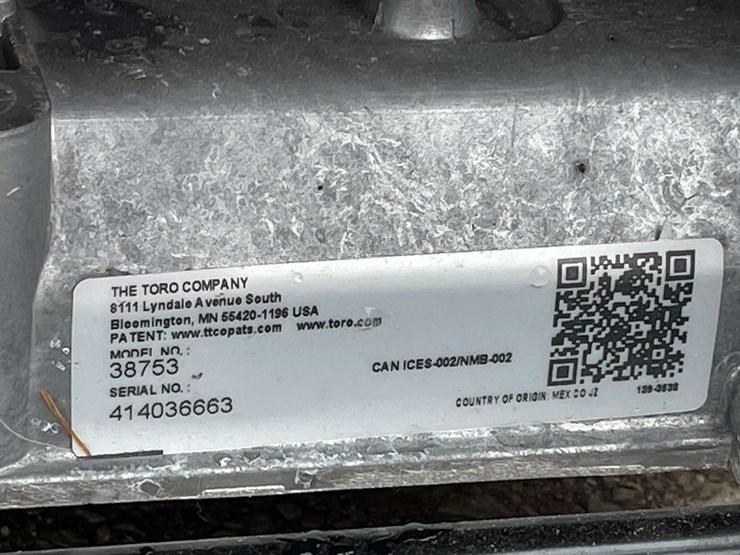 #6121-•-toro-single-stage-snow-blower-(o3)-image-6