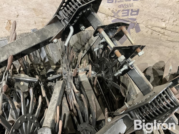 hiniker-spiked-rolling-rotary-hoe-attachment-image-14