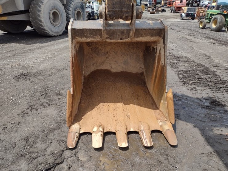 komatsu-pc290-lc-11-image-16