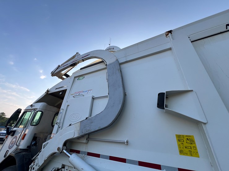 peterbilt-520-image-49