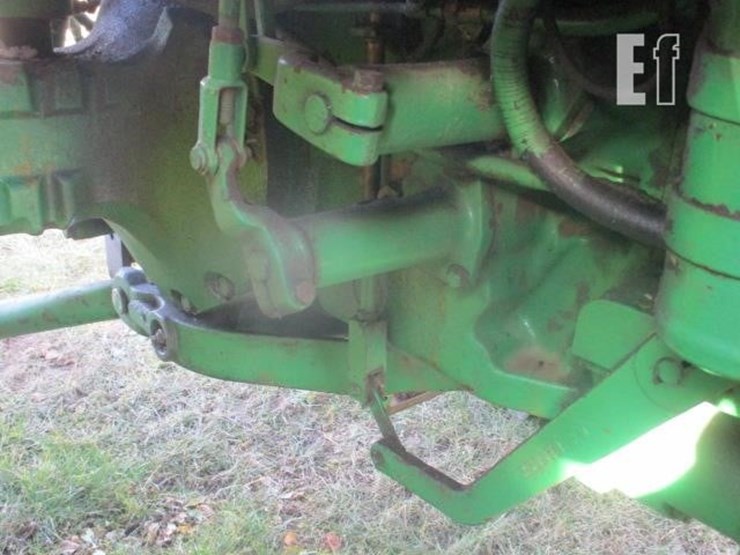 john-deere-4040-image-7