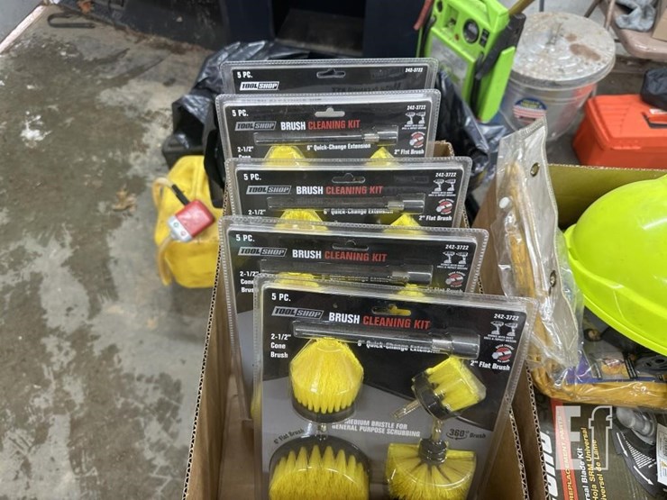 tool-shop-brush-cleaning-kits-&-shop-accessories-image-3