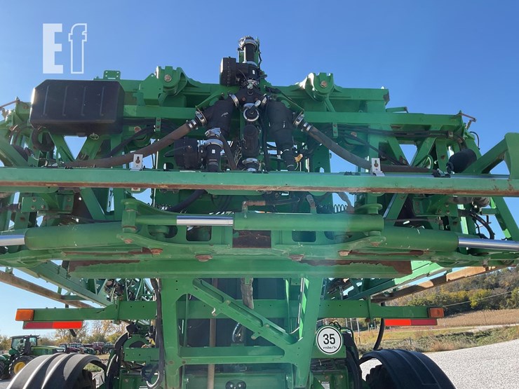 john-deere-r4038-image-30