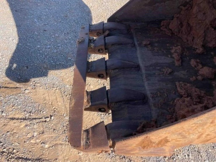 2015-deere-310sl-image-13