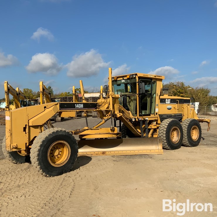 CATERPILLAR 140H VHP