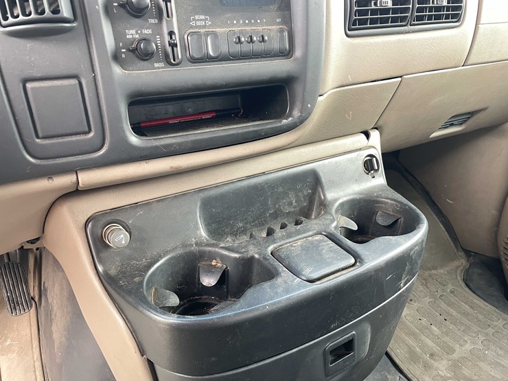 chevrolet-express-3500-image-61