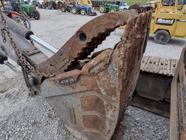 volvo-ec220e-lr-image-20