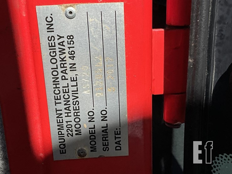 2012-apache-as720-image-23