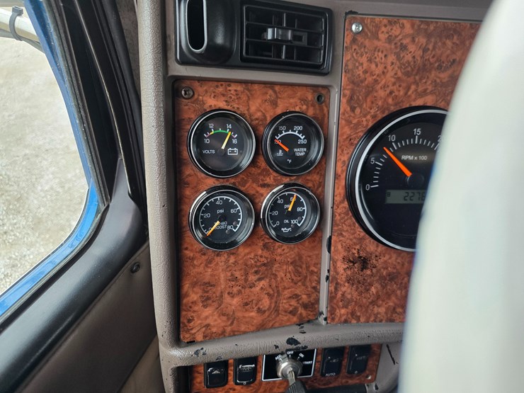 kenworth-t800-image-67