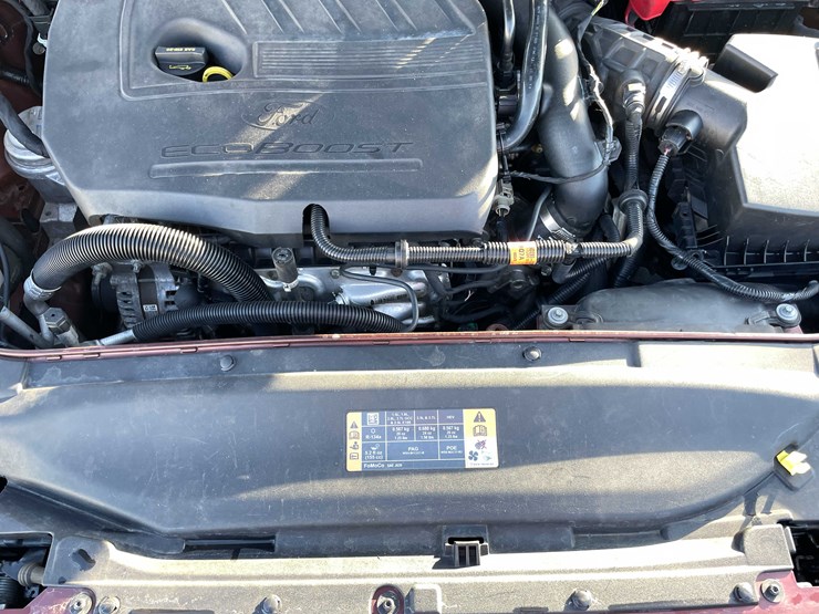 #1388-•-2015-ford-fusion-(has-wi-title)-(of)-image-101