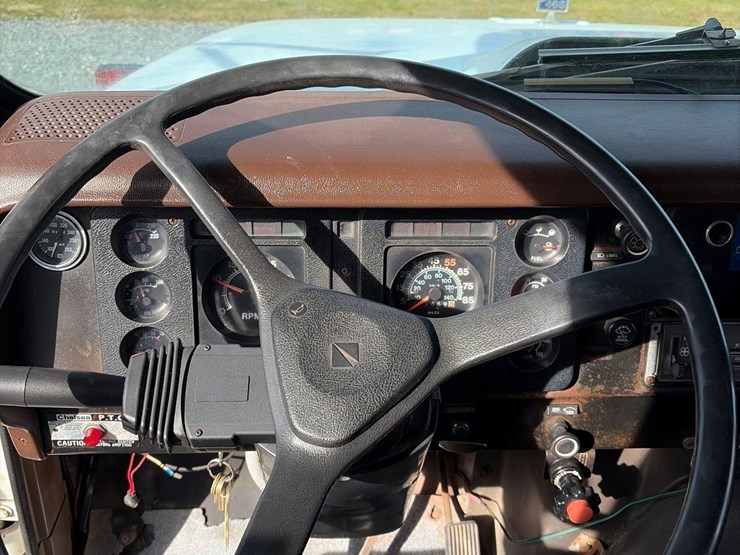 international-s1900-image-20