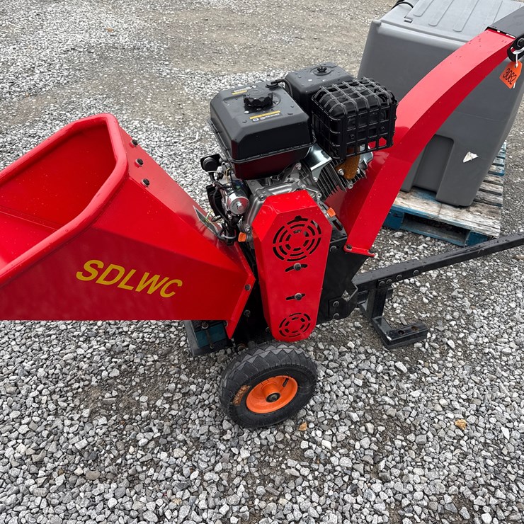 #3082 • IRanch SDLWC Wood Chipper