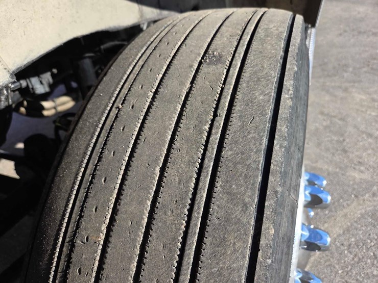 kenworth-t800-image-5