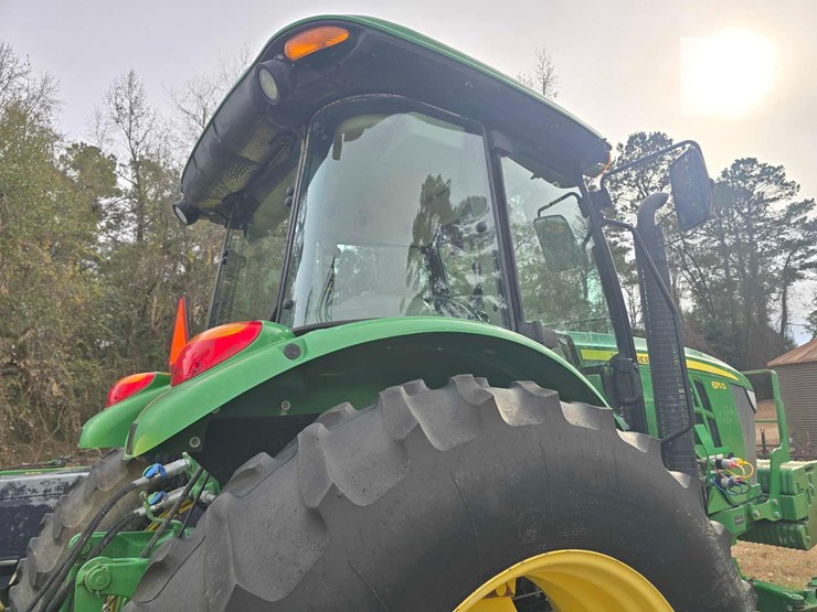 john-deere-6115d-image-19