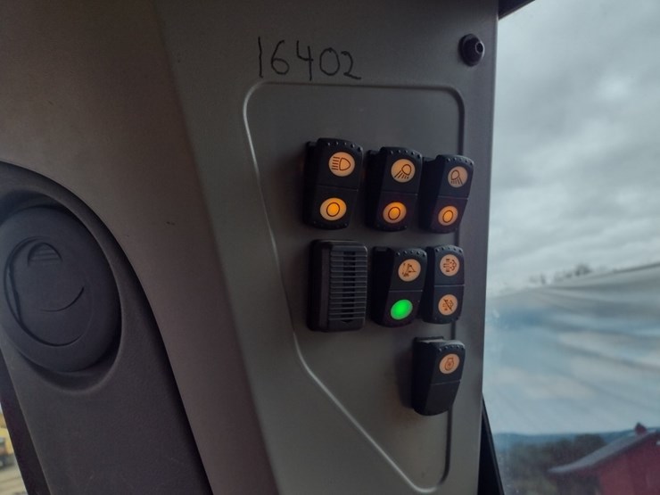 caterpillar-d7e-lgp-image-11