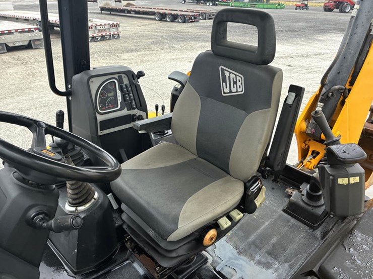 jcb-3cx-image-65