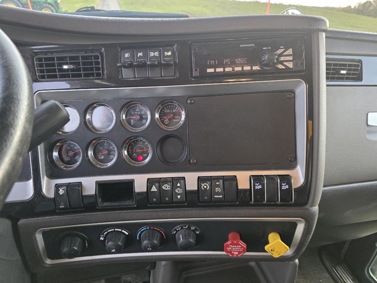 kenworth-t470-image-7