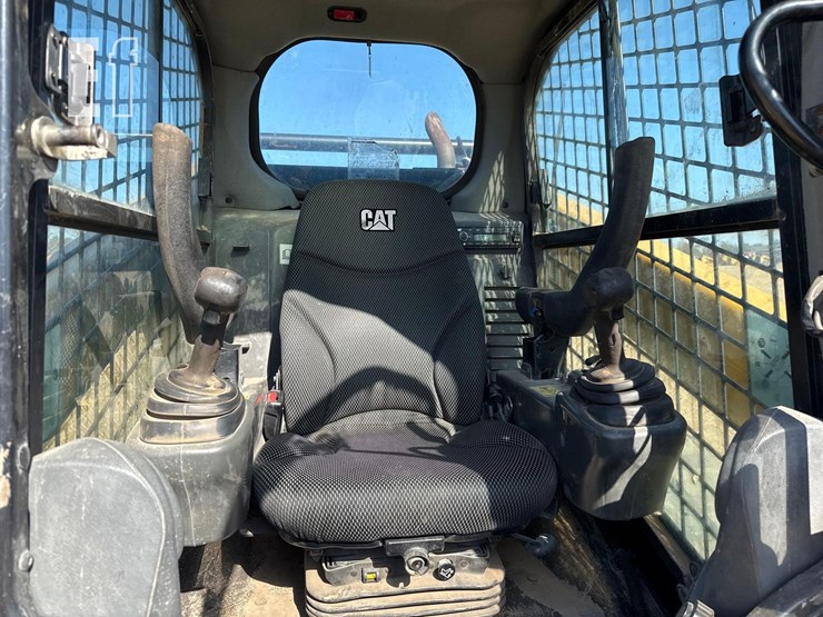 caterpillar-299d2-image-24