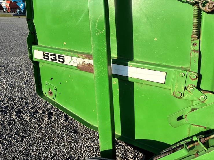 john-deere-535-image-32