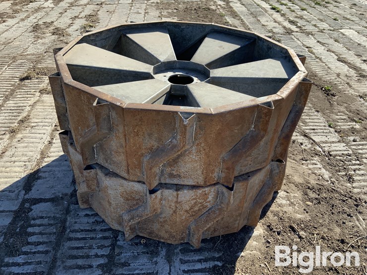 bb-metal-works-steel-tread-corner-system-pivot-wheels-image-8