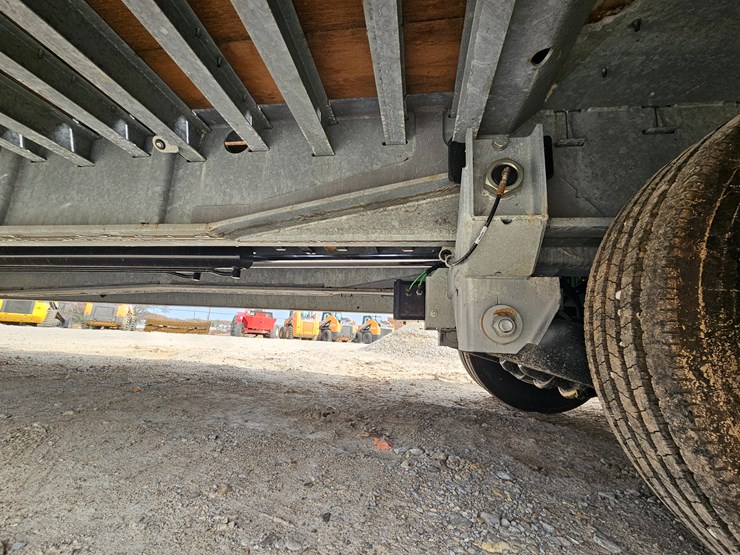 2025-landoll-440-image-51