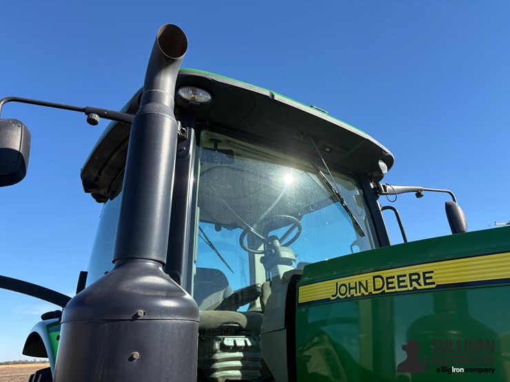 john-deere-8260r-image-20