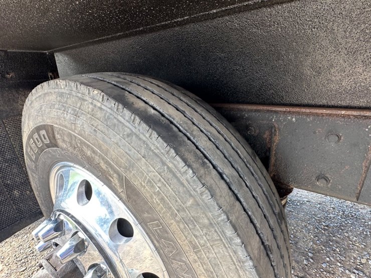 kenworth-t800-image-17