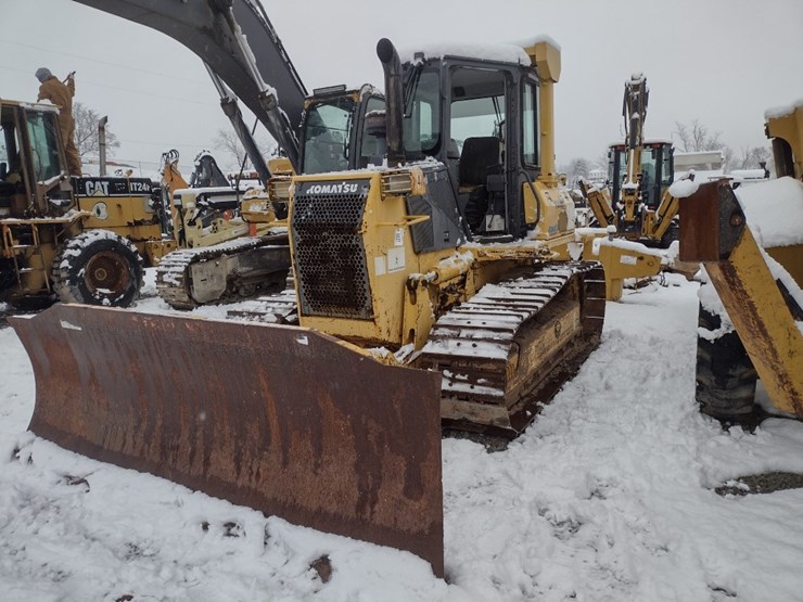 komatsu-d41e-6-image-1