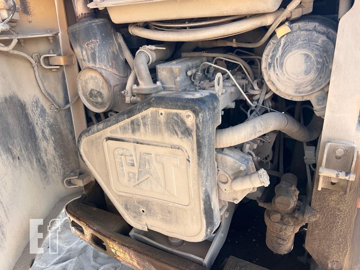 2005-caterpillar-262b-image-15