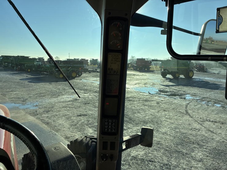 case-ih-magnum-305-image-80