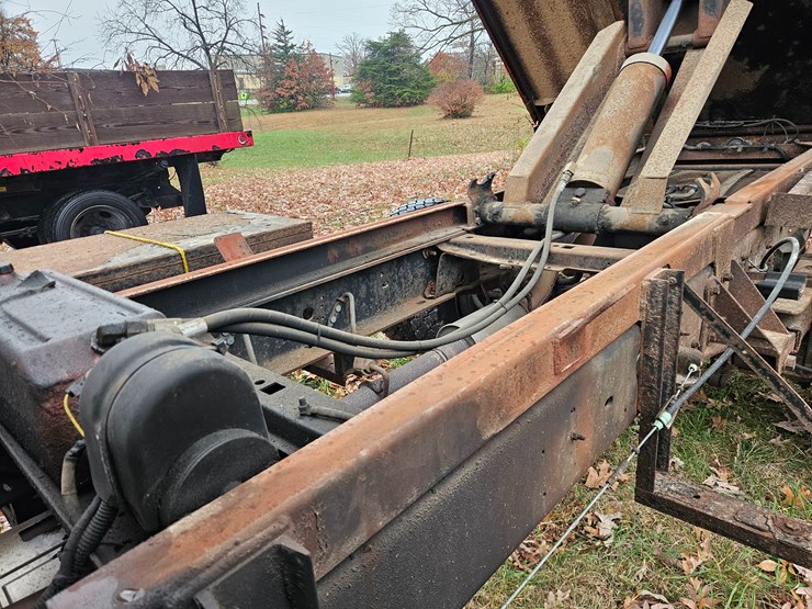 2008-ford-f450-image-40