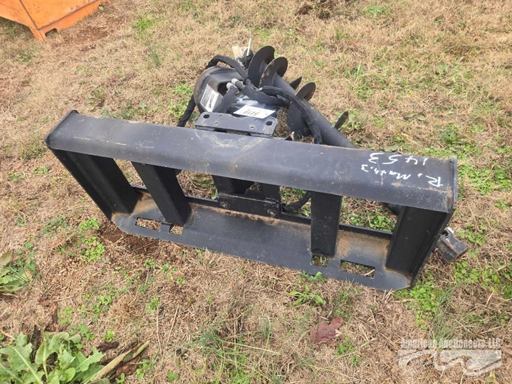 quick-attach-hyd-auger-w/8"-auger-image-3