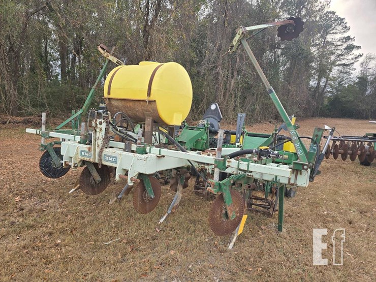 john-deere-1700-image-15